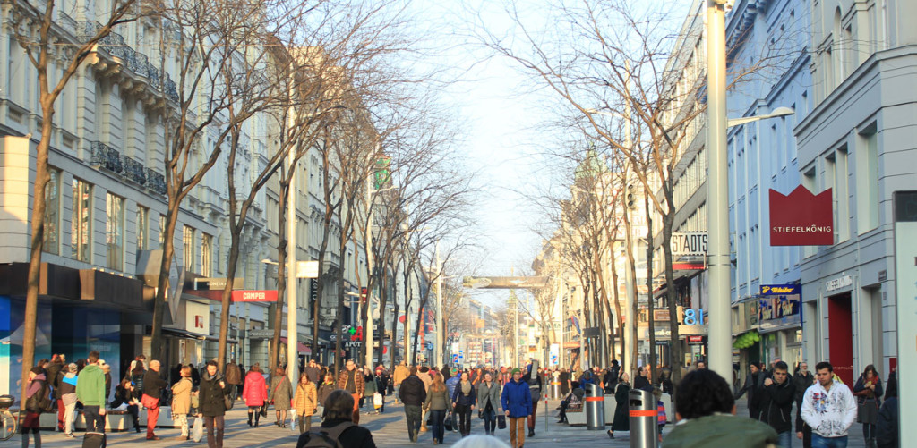 Mariahilfer Straße - Shopping in Vienna 